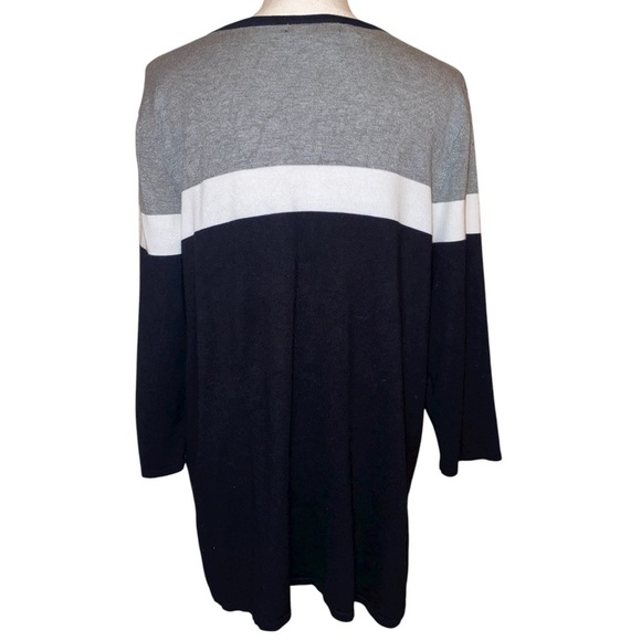 CABLE & GAUGE Color Block Knit Sweater Top w/Keyhole Detail BLK/WHT/GRAY Size 1X - Picture 2 of 7